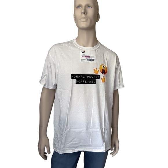 Custom Graphic T-shirt Top Tee Shirt Normal People Scare Fruit of the Loom NWT - Picture 1 of 10